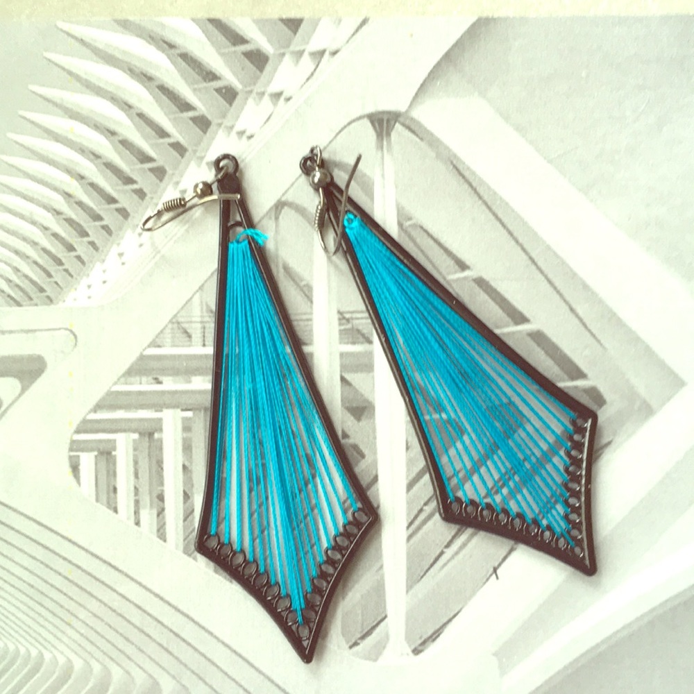 FREE with purchase NWOT Handmade Earrings